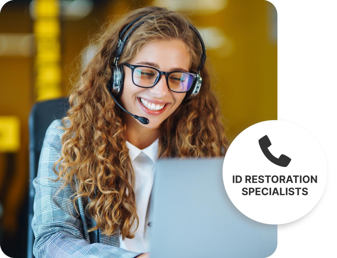 LifeLock Restoration Specialist helping a LifeLock user.