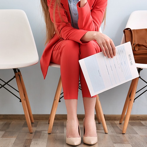 A dark side of job hunting? Read three job application scams to watch out for. 